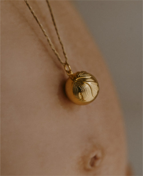 Bola GINKGO sur chaine finition or rose